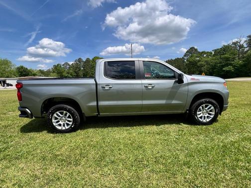 2025 Chevrolet Silverado 1500 RST