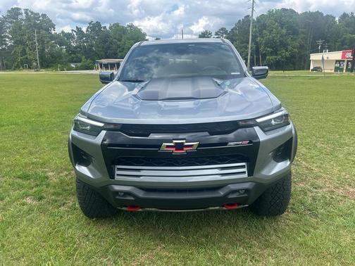 Sterling Gray Metallic 2025 Chevrolet Colorado ZR2
