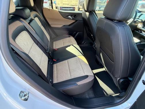 2026 Chevrolet Equinox FWD ACTIV