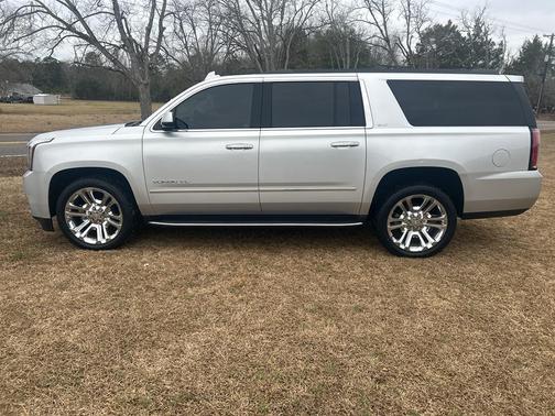 2020 GMC Yukon XL SLT
