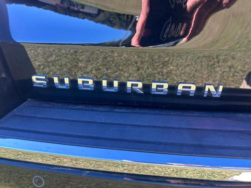 Black 2017 Chevrolet Suburban Premier