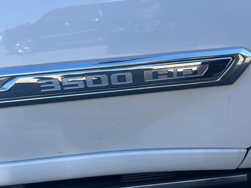 2025 Chevrolet Silverado 3500 High Country