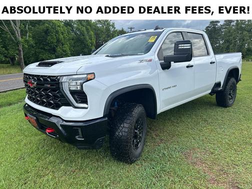 Summit White 2024 Chevrolet Silverado 2500 ZR2