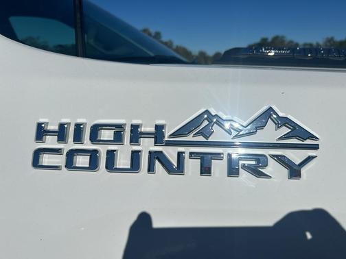 2025 Chevrolet Silverado 2500 High Country