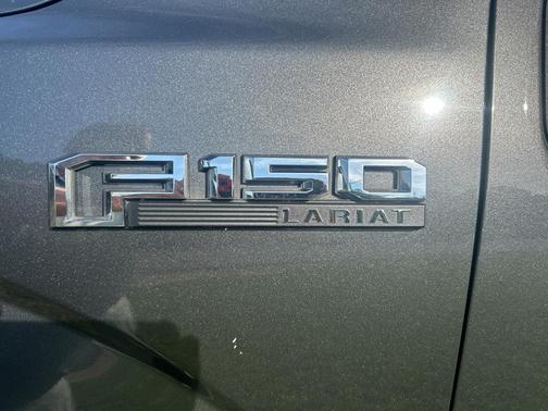 Magnetic Metallic 2019 Ford F-150 Lariat