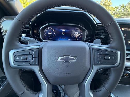 Summit White 2026 Chevrolet Silverado 1500 RST