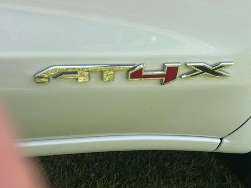 2022 GMC Sierra 1500 AT4X