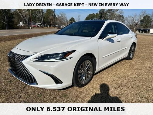 2023 Lexus ES 350 Ultra Luxury