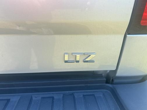 Silver Ice Metallic 2019 Chevrolet Silverado 2500 LTZ