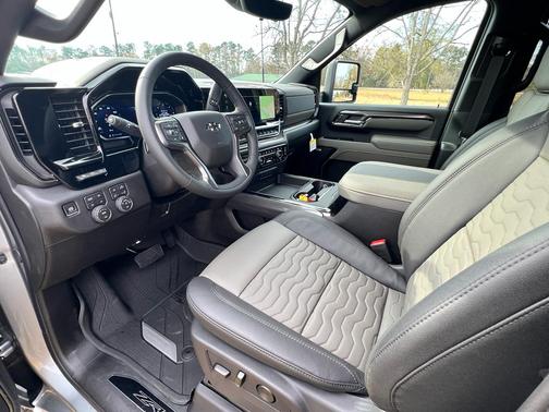 2026 Chevrolet Silverado 2500 ZR2