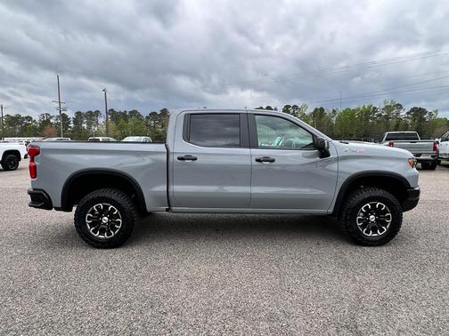 2025 Chevrolet Silverado 1500 ZR2