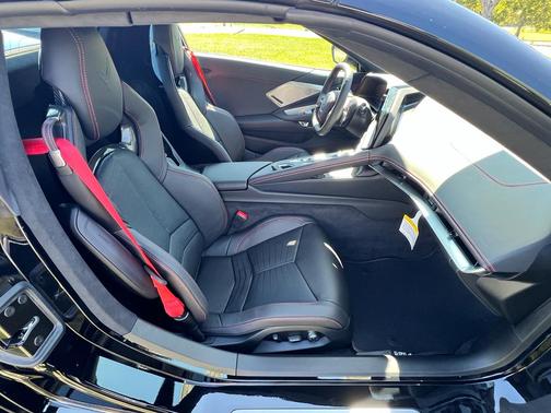 2026 Chevrolet Corvette Stingray w/3LT