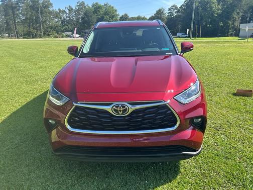 2022 Toyota Highlander Limited