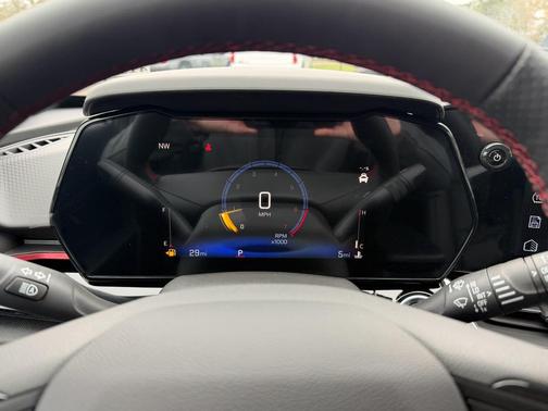 Sterling Gray Metallic 2026 Chevrolet Trax 2RS