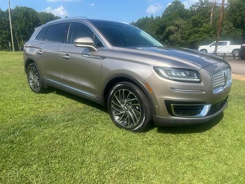 Mocha 2020 Lincoln Nautilus Reserve