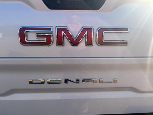 2022 GMC Sierra 1500 Denali