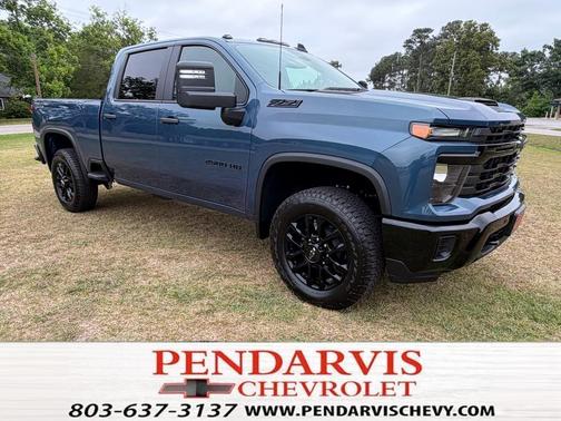 Lakeshore Blue Metallic 2026 Chevrolet Silverado 2500 Custom