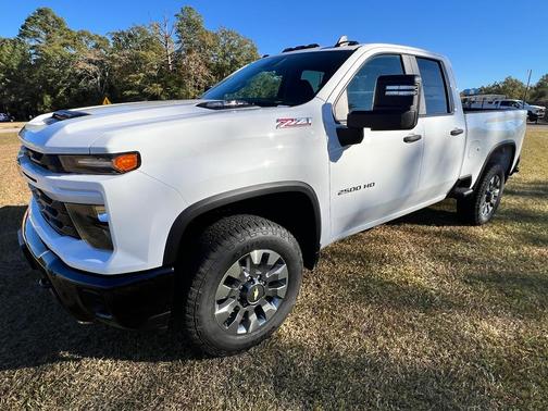 2026 Chevrolet Silverado 2500 Custom