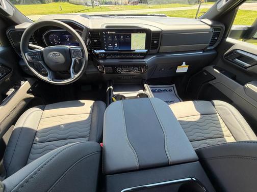 Cypress 2026 Chevrolet Silverado 2500 ZR2