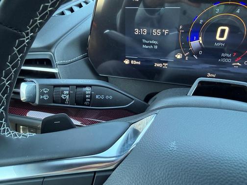 Polar White 2026 Chevrolet Traverse Z71