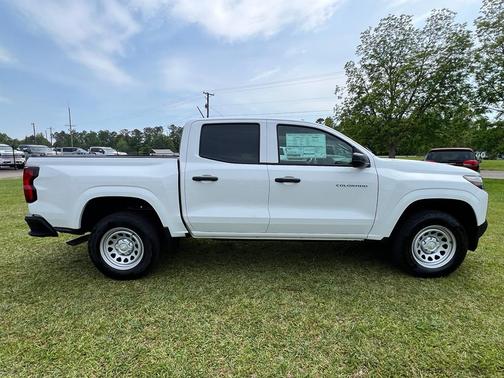 2025 Chevrolet Colorado WT