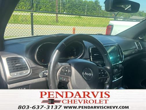 Bright White Clearcoat 2019 Jeep Grand Cherokee Altitude