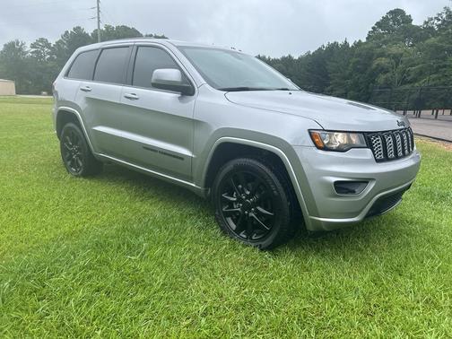 2019 Jeep Grand Cherokee Altitude