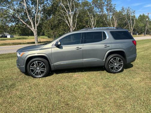 2018 GMC Acadia Denali