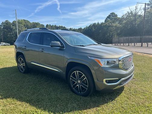 2018 GMC Acadia Denali
