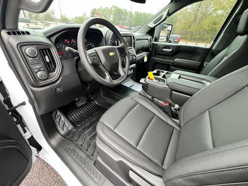 2026 Chevrolet Silverado 3500 WT