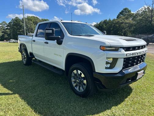 2022 Chevrolet Silverado 2500 Custom