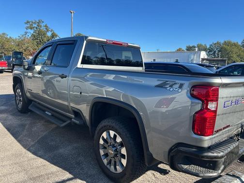 2025 Chevrolet Silverado 2500 Custom