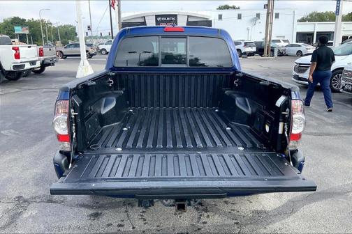 2015 Toyota Tacoma Base