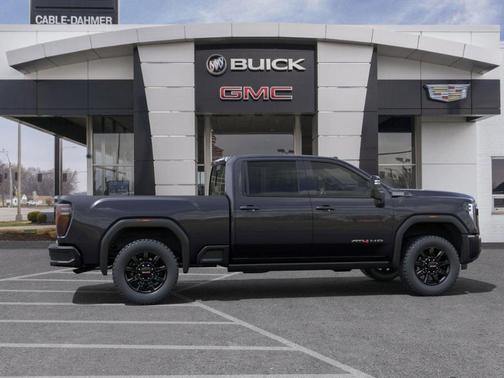 2025 GMC Sierra 2500 AT4