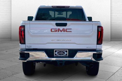 2025 GMC Sierra 2500 SLT