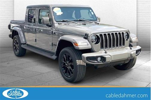 2022 Jeep Gladiator Overland
