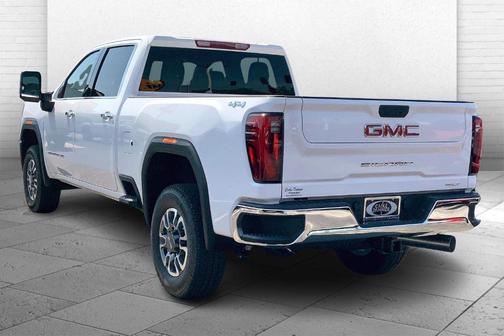 2025 GMC Sierra 2500 SLT