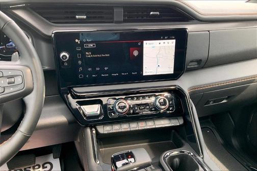 2025 GMC Sierra 1500 AT4