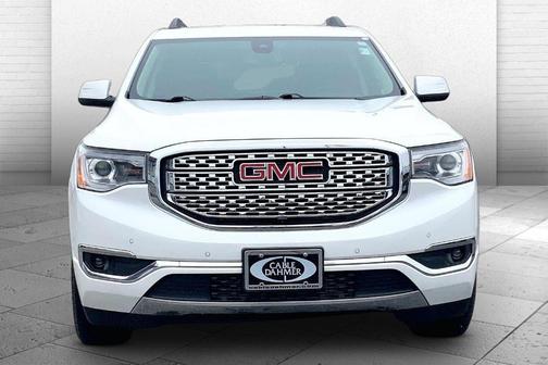 White Frost Tri-Coat 2019 GMC Acadia Denali