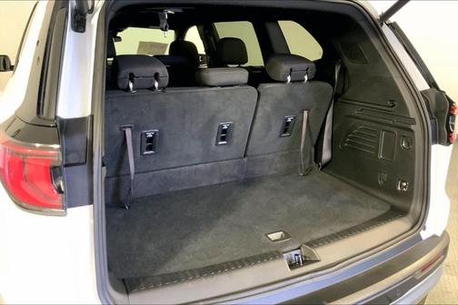 Summit White 2025 GMC Acadia Elevation