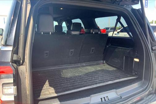 2022 Ford Expedition Max Platinum