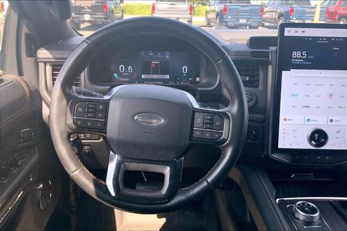 2022 Ford Expedition Max Platinum