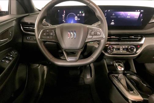 Summit White 2025 Buick Envista Sport Touring