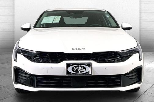 Snow White Pearl 2025 Kia K5 LXS