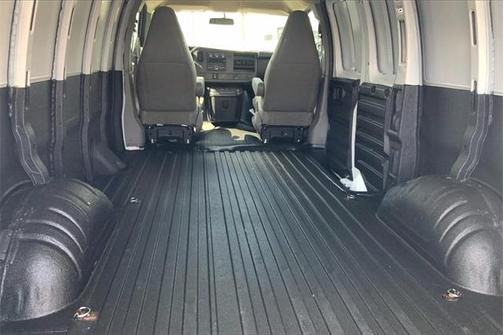 2019 GMC Savana 2500 Work Van
