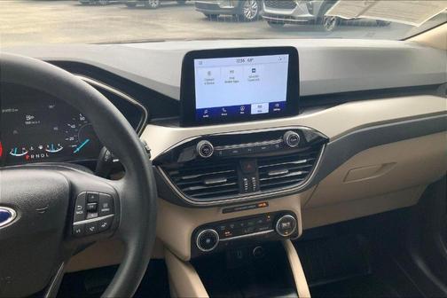 Desert Gold Metallic 2020 Ford Escape SE