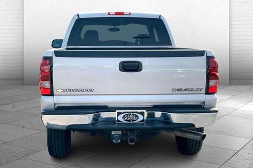 2004 Chevrolet Silverado 2500 LT H/D Crew Cab
