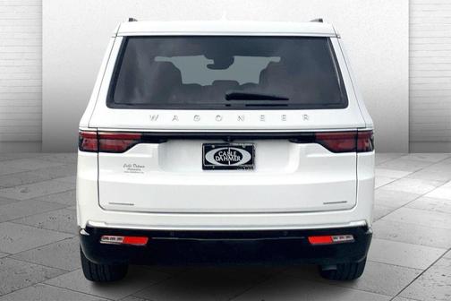 2023 Jeep Wagoneer Series III