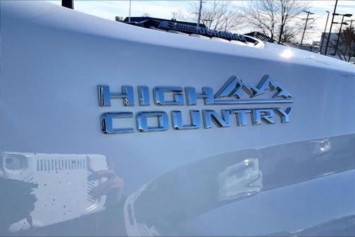 2022 Chevrolet Silverado 3500 High Country