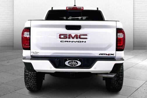 2024 GMC Canyon AT4X